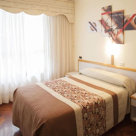 Hotel Cristal 1 Ла Коруня Екстериор снимка